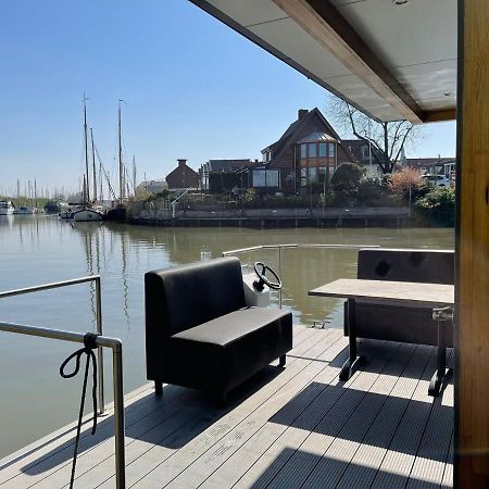 فندق Waterfront Houseboat Near The Centre مونِكِندام المظهر الخارجي الصورة